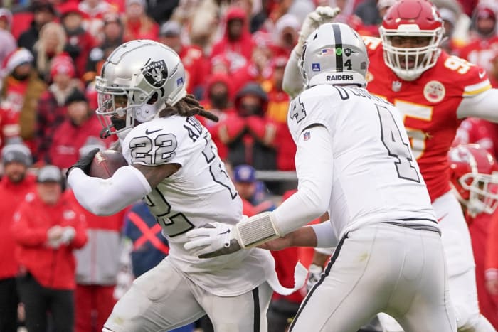 The Las Vegas Raiders retaining running back Ameer Abdullah was a quiet but productive move.